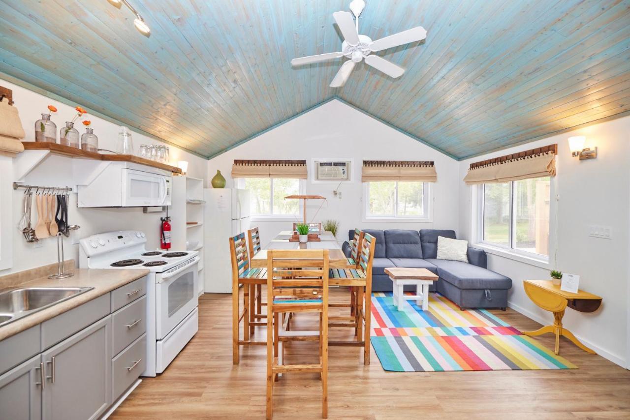 Lake Haven Beach Resort Wainfleet Extérieur photo