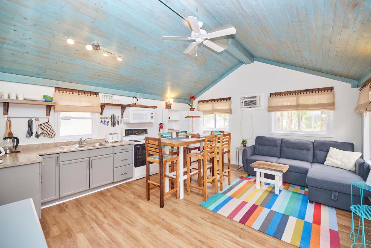 Lake Haven Beach Resort Wainfleet Extérieur photo