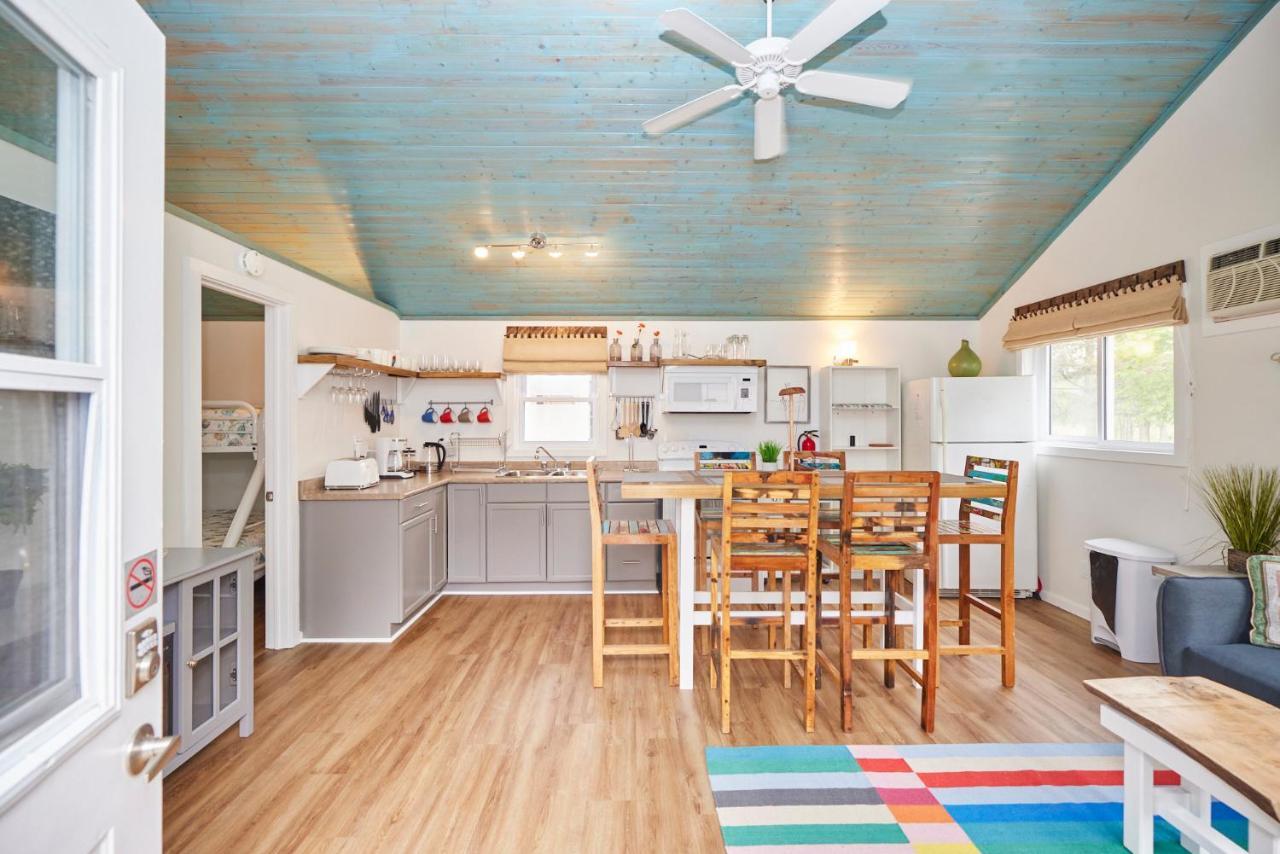 Lake Haven Beach Resort Wainfleet Extérieur photo
