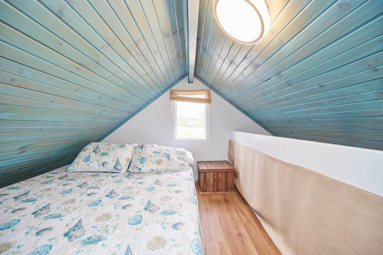 Lake Haven Beach Resort Wainfleet Extérieur photo